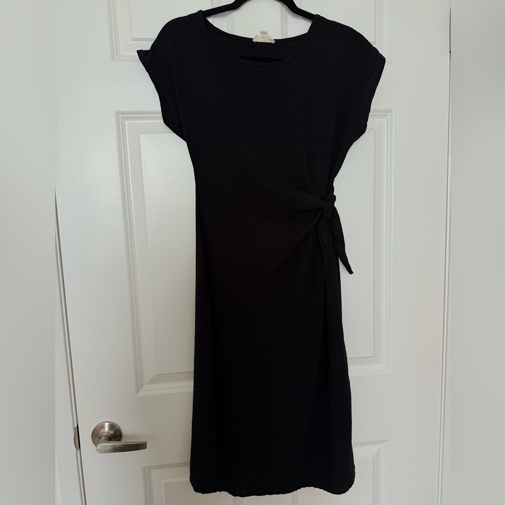 Elegant Black Dress